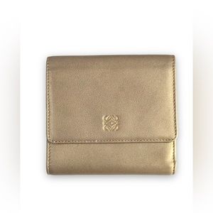Loewe compact trifold wallet Authentic.